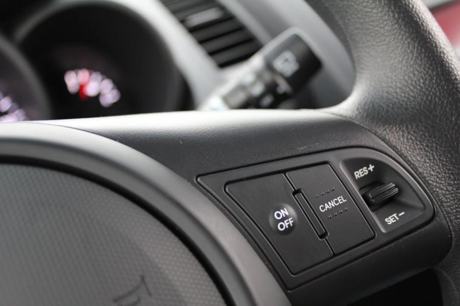  Kia Soul Base 1.6L Eco 2012 года  (фото 27 из 50)